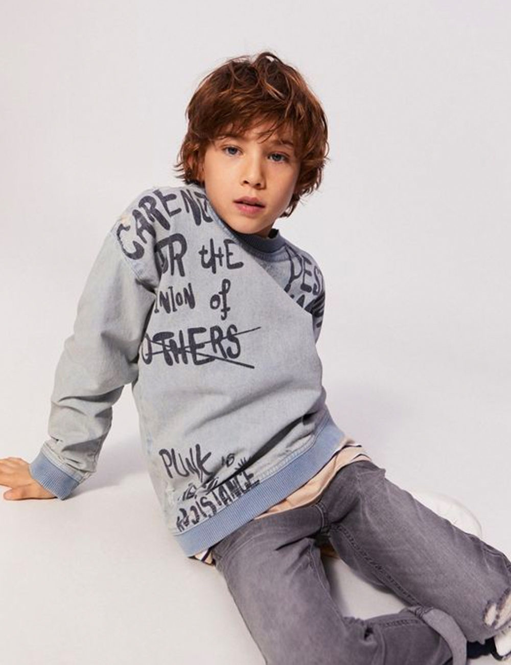 Gray Sweatshirt
